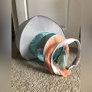 Cat tunnel
